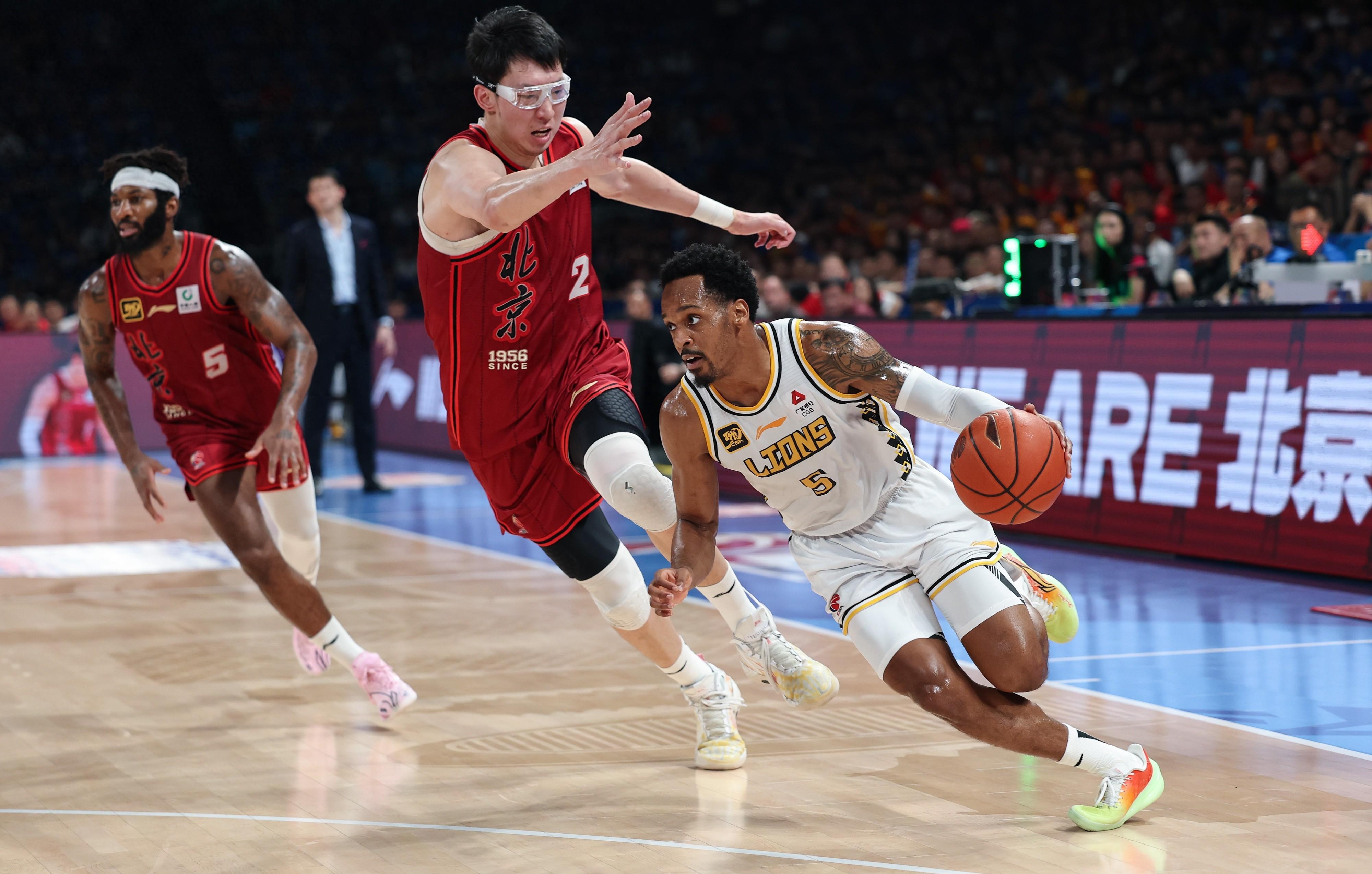 开云体育入口-山西队完胜热火，周琦扛起全队