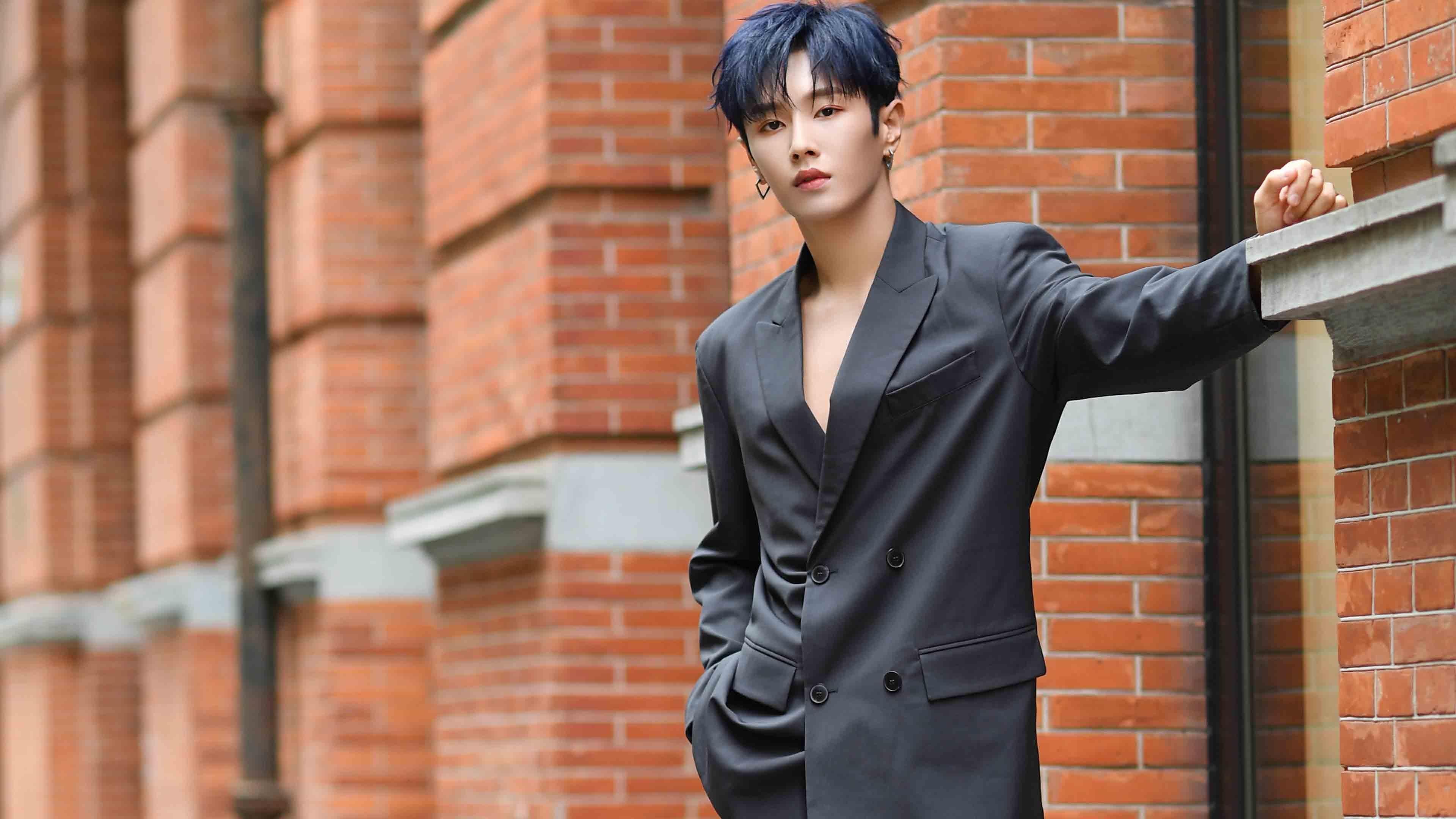 窒息式防守锁死上海队！小贾伦内外开火彻底炸穿防线