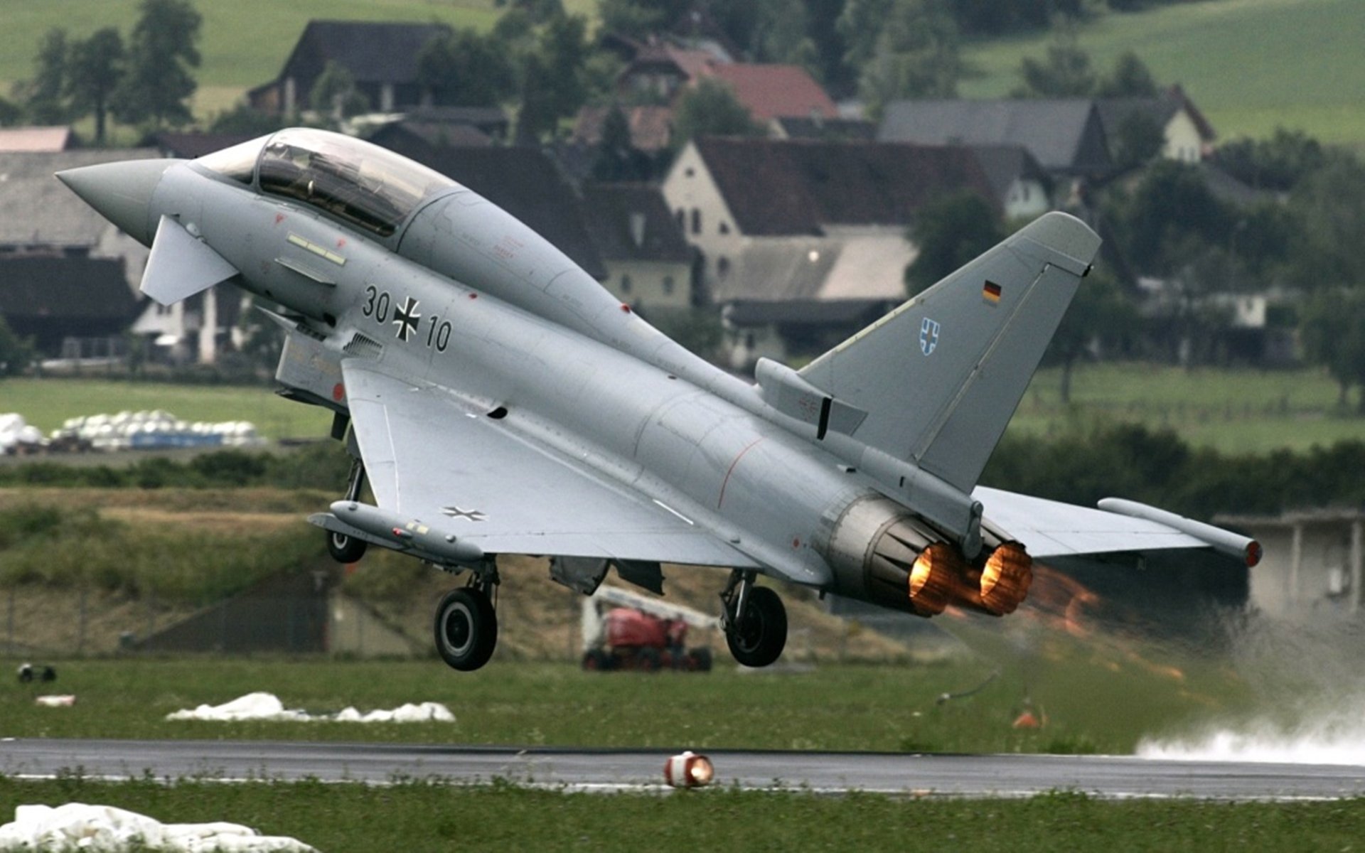 开云体育APP下载-唯一性的足球瞬间，安哥拉提前终结悬念波兰，皮克在西甲国家德比接管比赛