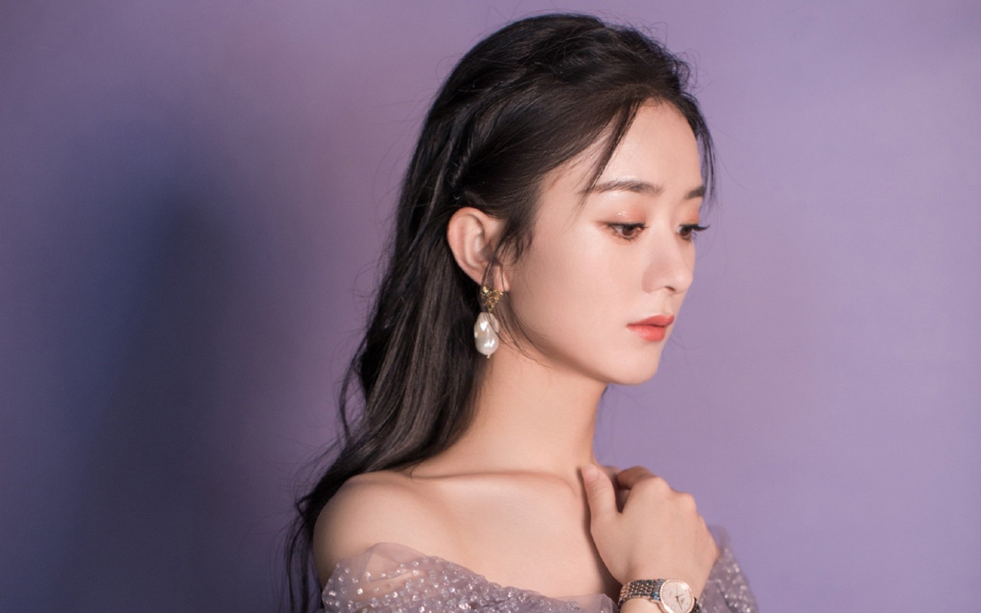 为了写出唯一性,我们需要跳出常规的体育报道框架,将这场比赛置于一个更大的叙事背景中—比如,作为一个新时代的开端,或是亚非足球格局重塑的标志性事件