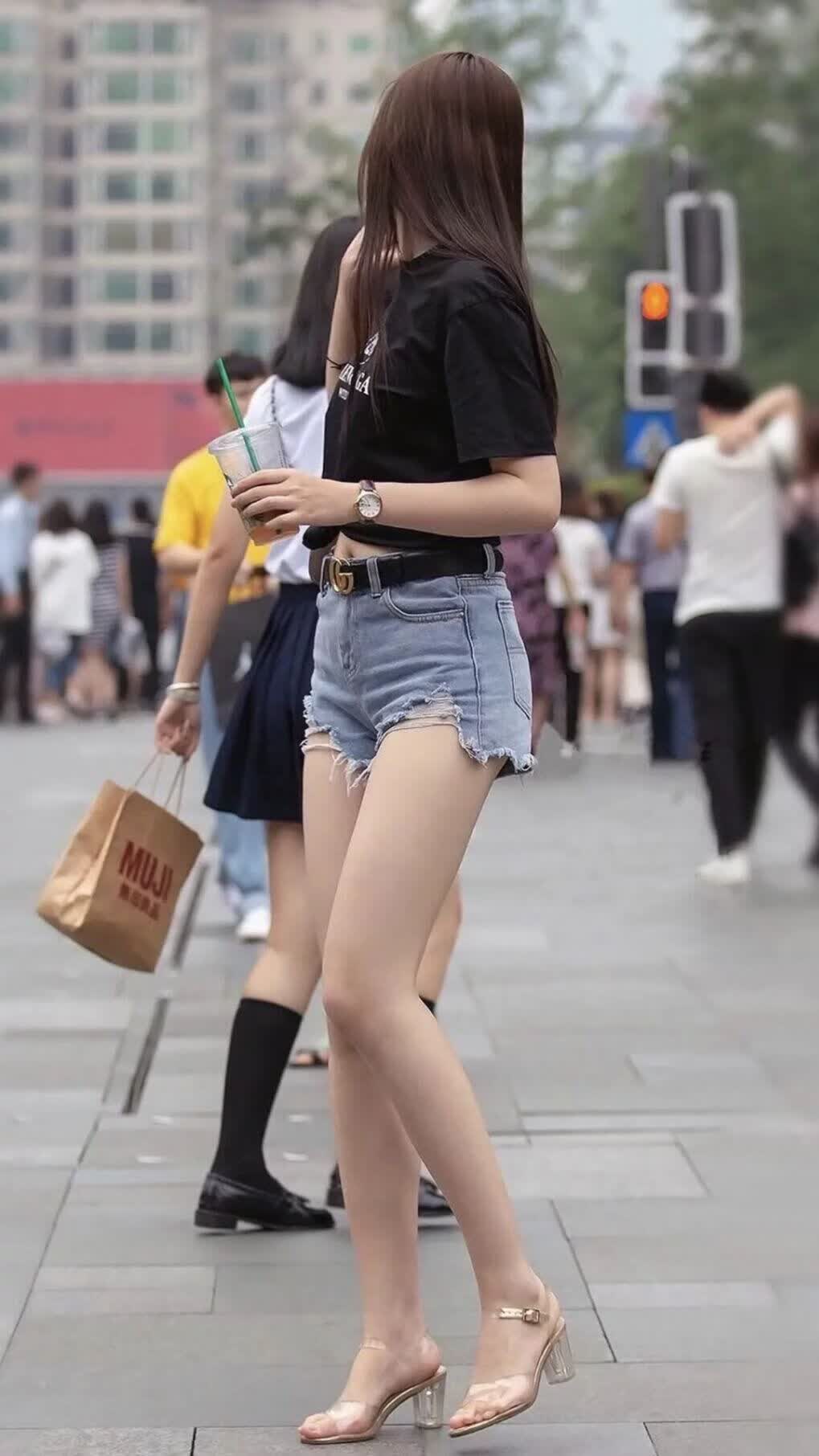 地心引力抓不住你，当秘鲁神门让德布劳内折戟，绝杀将德国推向悬崖